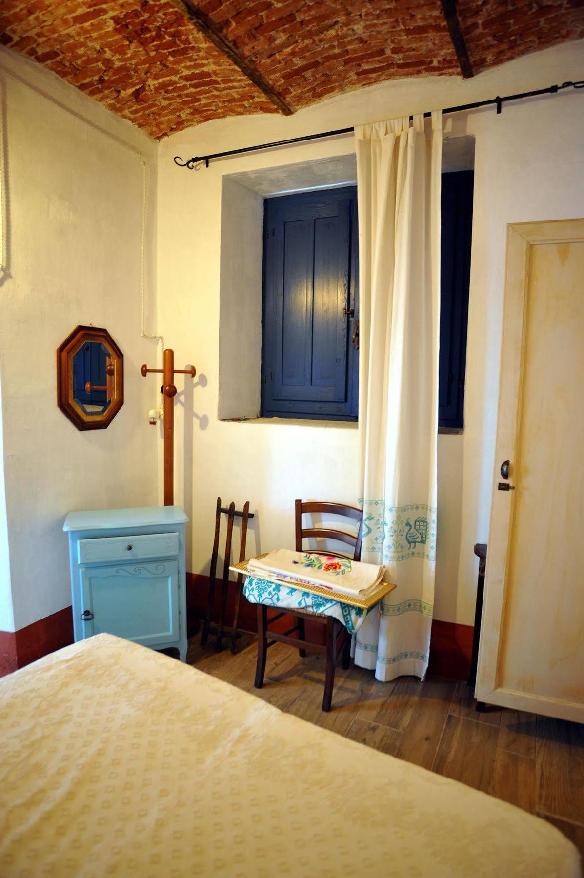 B&B Corte San Lussorio Oliena Eksteriør bilde